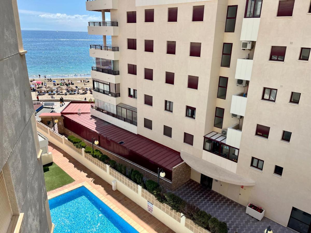 Modern Apartment On The Beach With Pool Calp Exterior foto